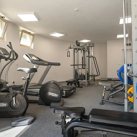 Hotel Marina White Sands 3*